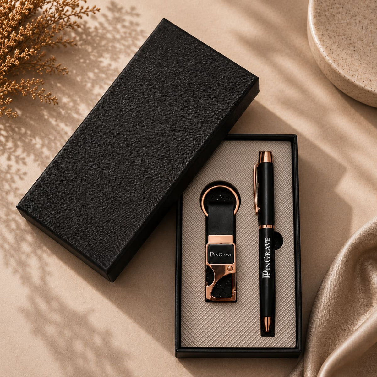 Personalised Engraved Premium Pen & Keychain Gift Set – Black & Rose Gold